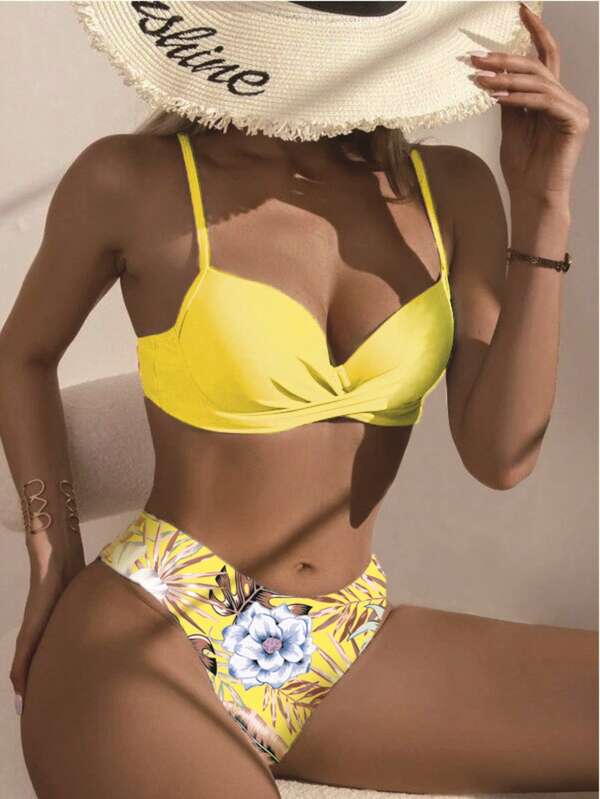 Conjunto Biquíni Top Transpassado Com Kimono Floral Resort